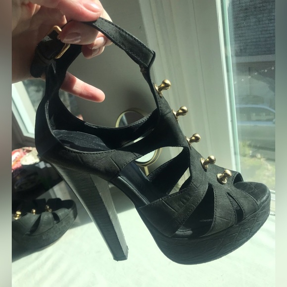 Thomas Wylde Studded Platform Pumps - Picture 10 of 12